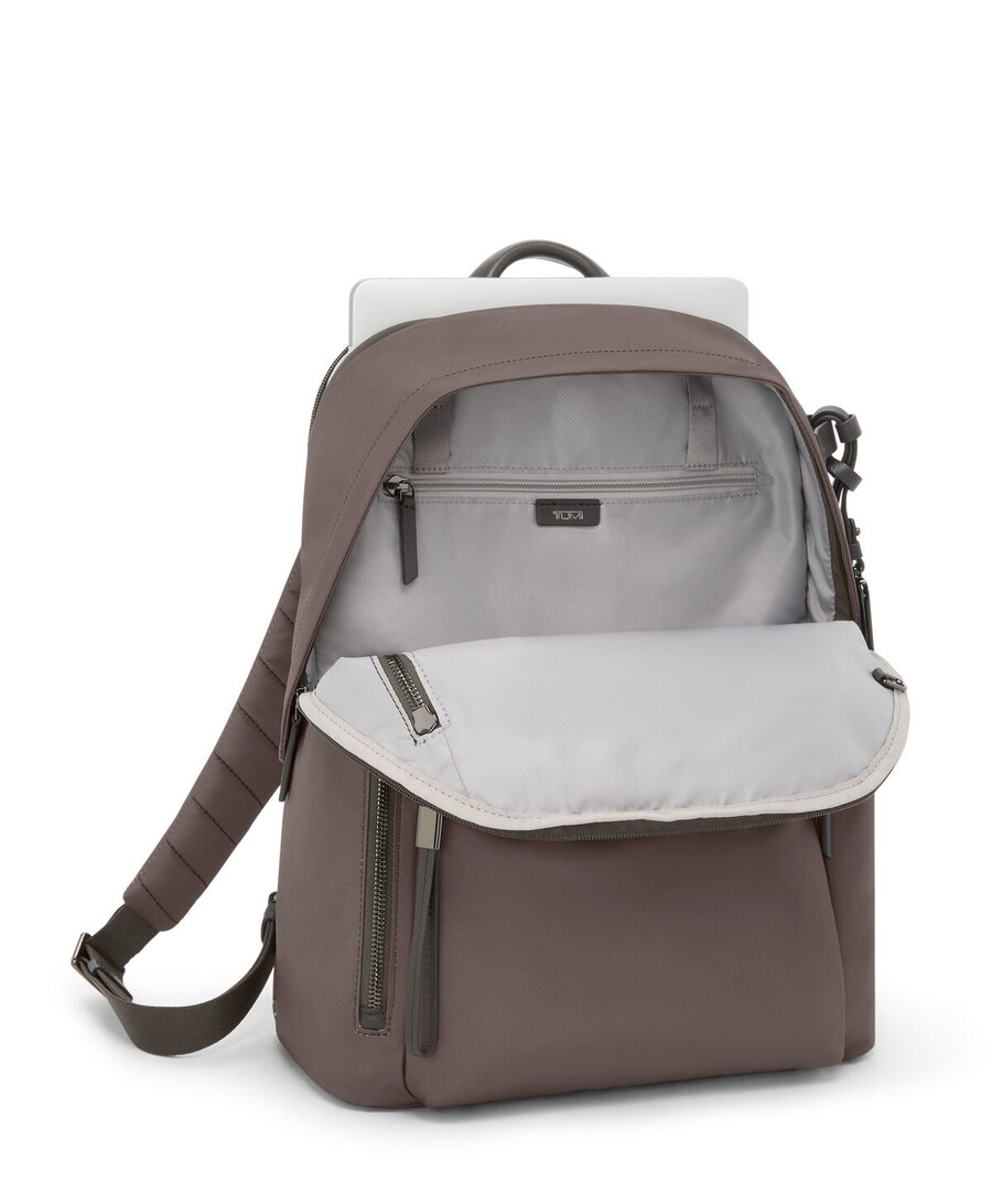 voyageur halsey backpack