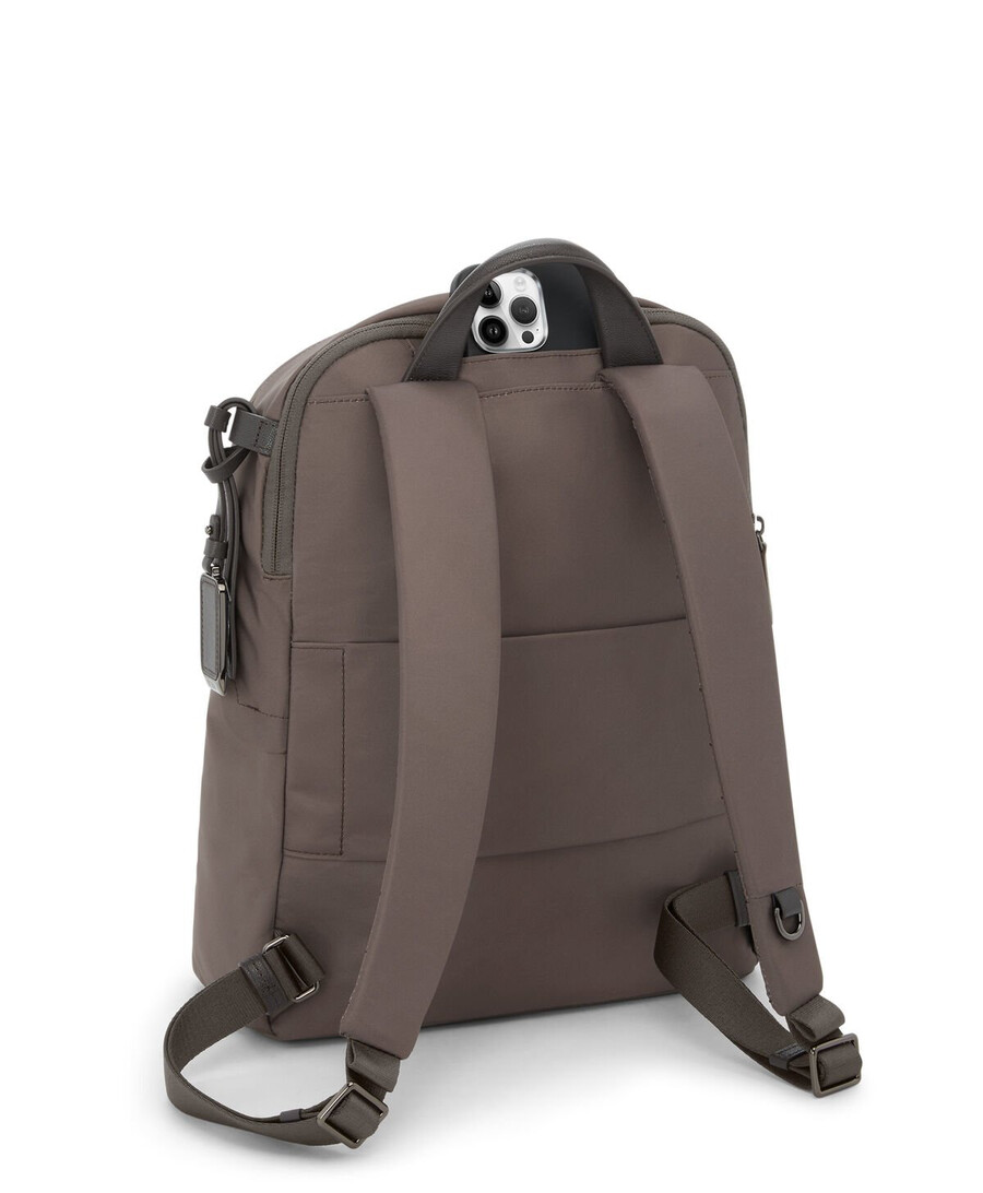 voyageur halsey backpack