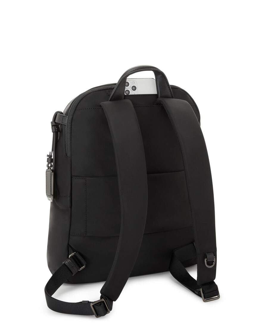 voyageur halsey backpack
