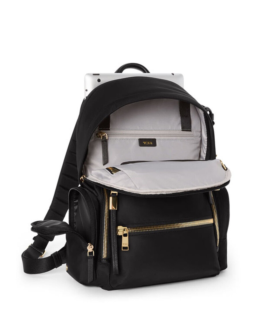 voyageur celina medium backpack