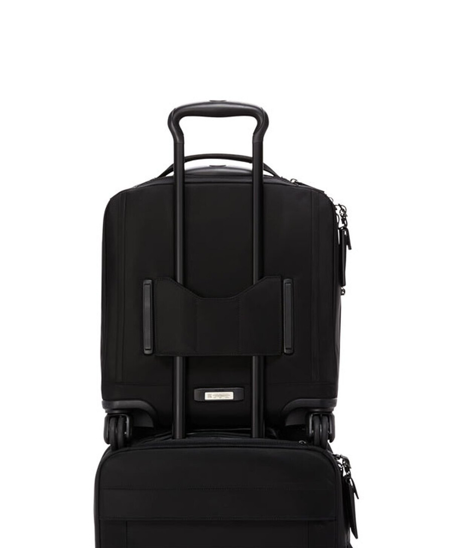 voyageur leger compact carry-on 405 cm