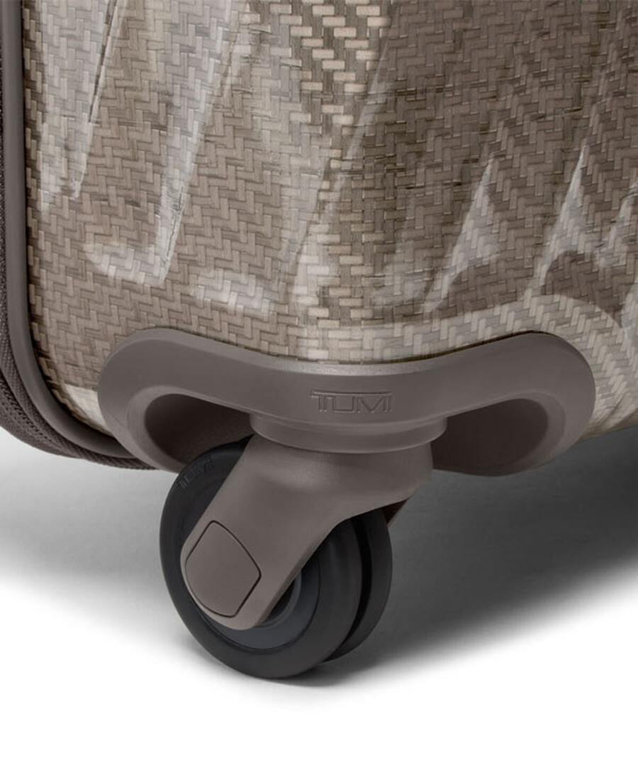 19 degree lite continental carry-on 55 cm