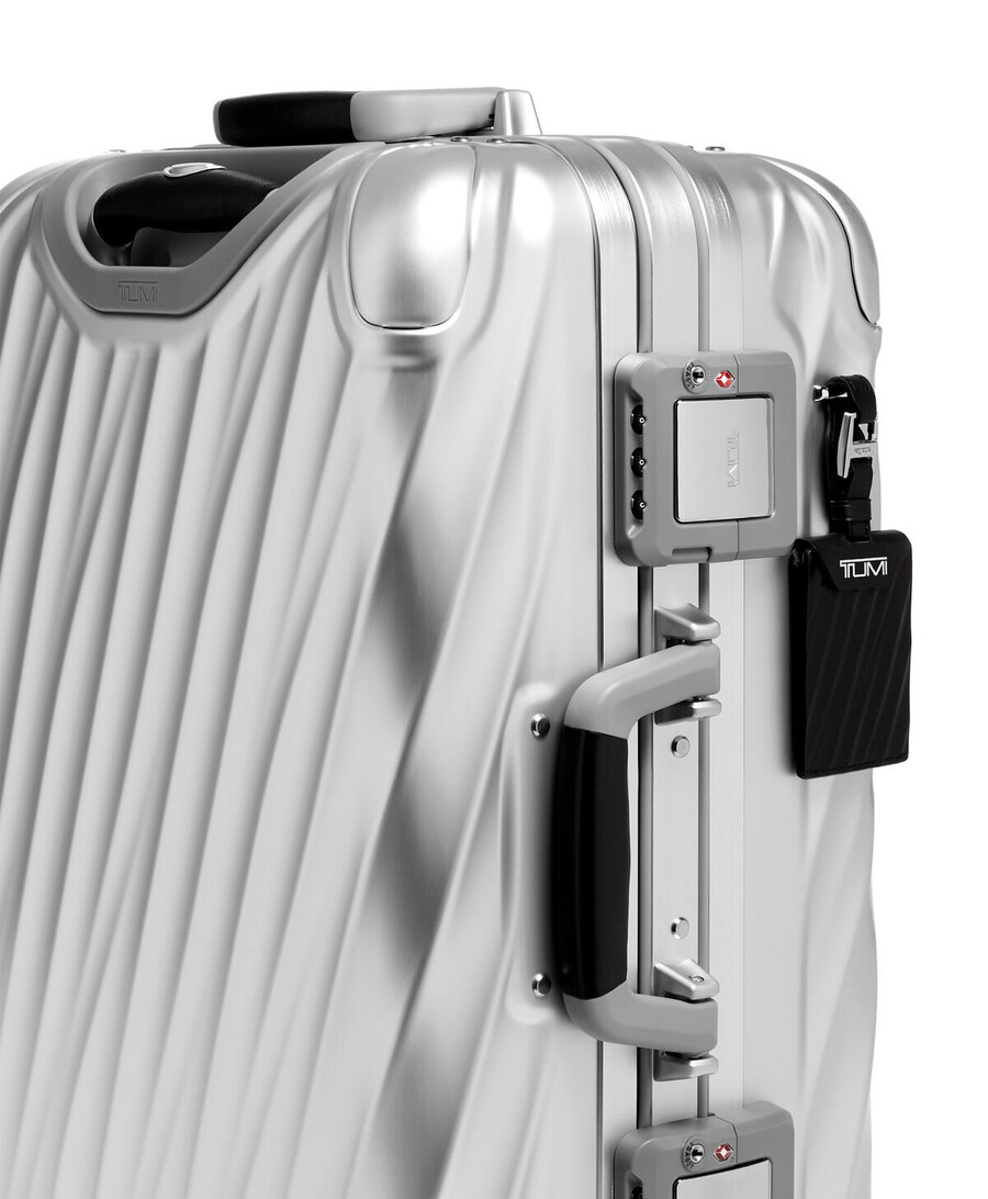 19 degree aluminium international expandable carry-on 56 cm