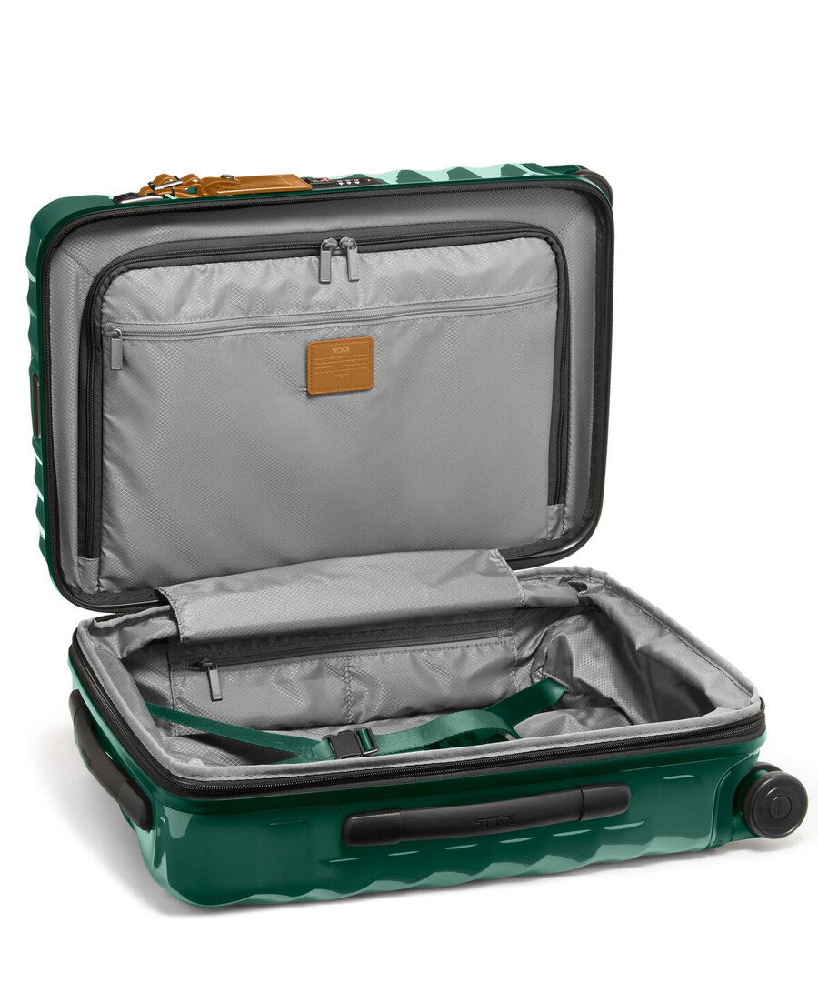 19 degree international expandable carry-on 55 cm