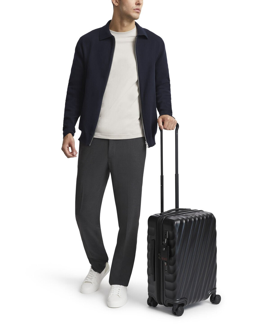 19 degree international expandable carry-on 55 cm