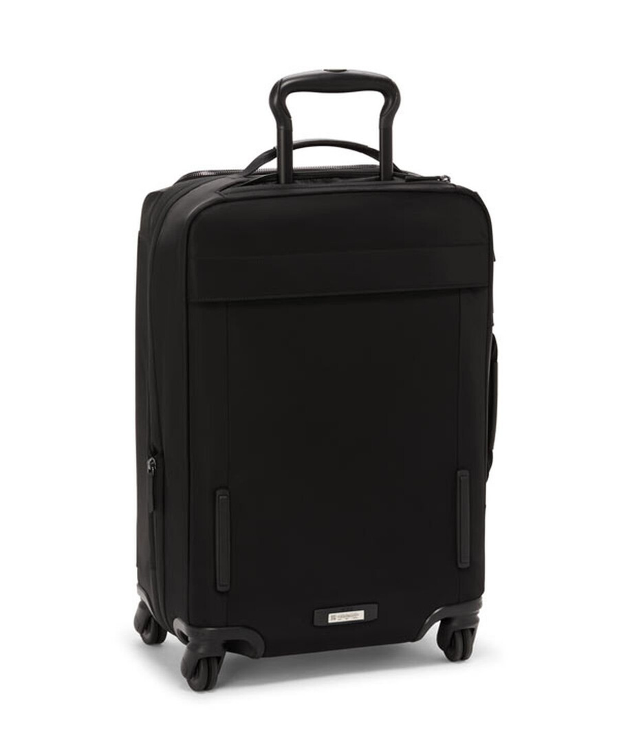 voyageur léger international expandable carry-on