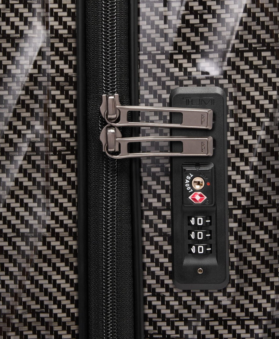 19 degree lite international carry-on 55 cm