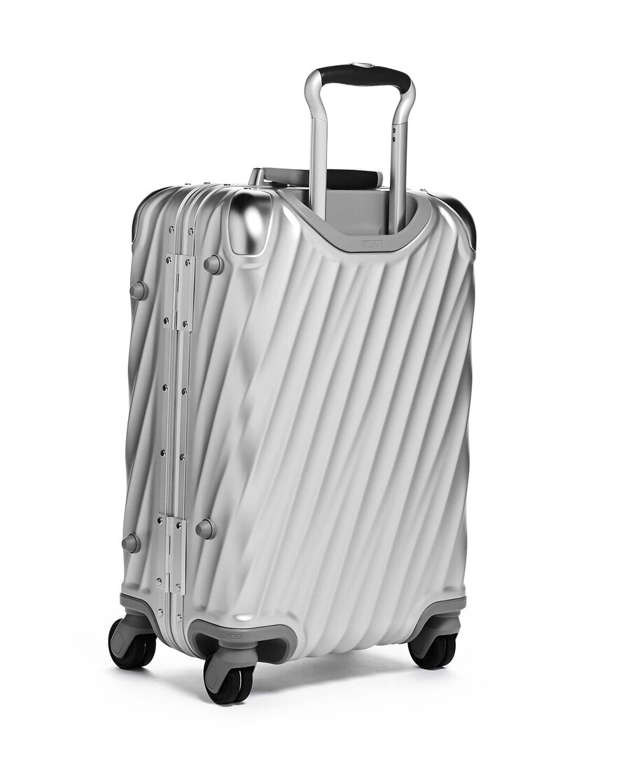 19 degree aluminium travel set