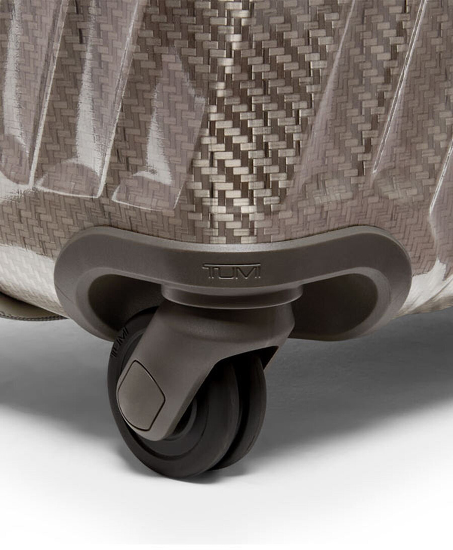 19 degree lite short trip checked luggage 66 cm