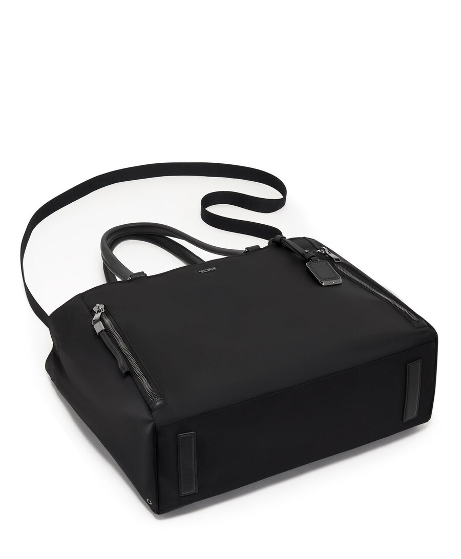 voyageur valetta large tote