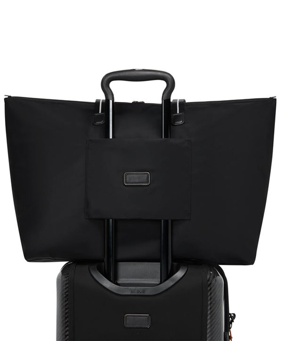 tumi mclaren just in case tote